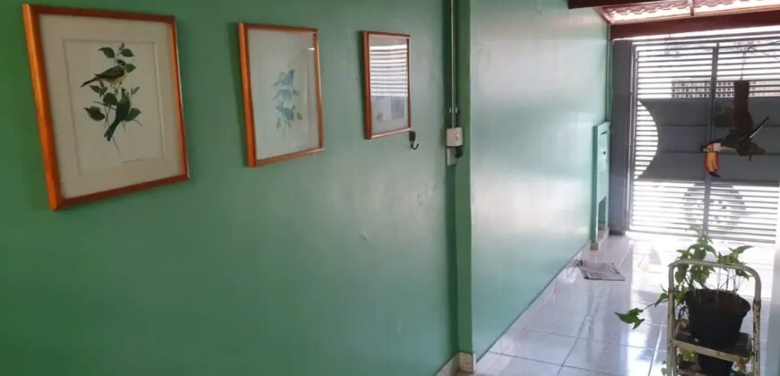 Oportunidade!!! Sobrado amplo com 3 dormitórios e 2 vagas de garagem, à poucos metros do parque ecológico vila prudente