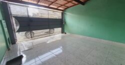Oportunidade!!! Sobrado amplo com 3 dormitórios e 2 vagas de garagem, à poucos metros do parque ecológico vila prudente