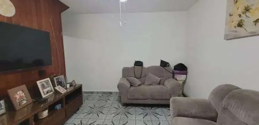 Sobrado à Venda – 3 Dormitórios | 2 Vagas | Excelente Localização!