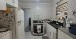 Sobrado à Venda – 3 Dormitórios | 2 Vagas | Excelente Localização!