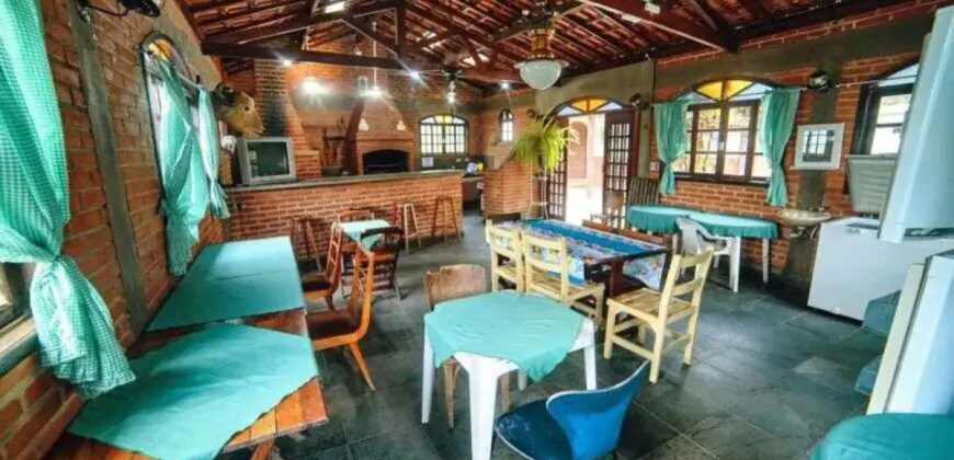 Linda chácara!!! móvel para venda possui 13.810 metros quadrados com 3 quartos