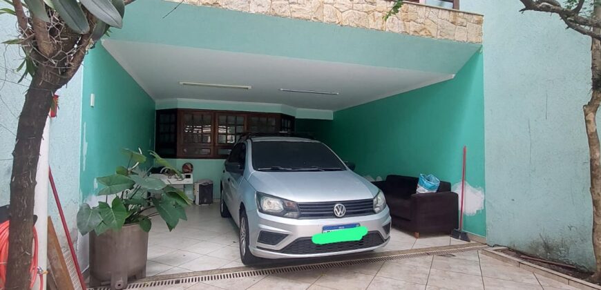 Imóvel para venda possui 202 metros quadrados com 3 quartos em Jardim Colorado – São Paulo – SP