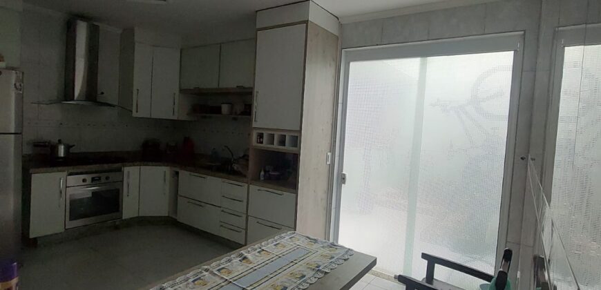 Imóvel para venda possui 202 metros quadrados com 3 quartos em Jardim Colorado – São Paulo – SP