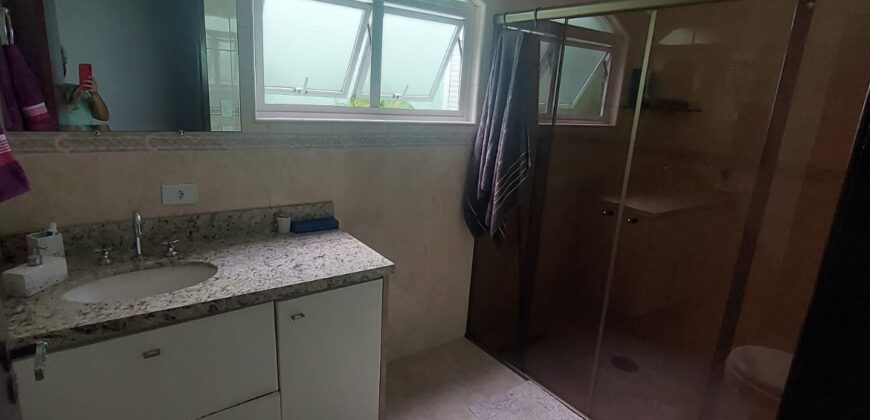 Imóvel para venda possui 202 metros quadrados com 3 quartos em Jardim Colorado – São Paulo – SP