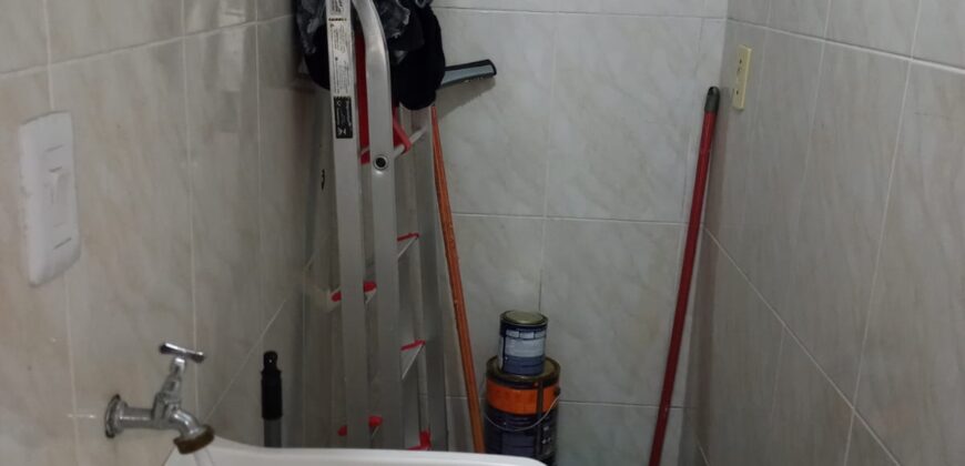 Apartamento para venda possui 47 metros quadrados com 1 quartos em Bairro Vila Mirim – Praia Grande – SP