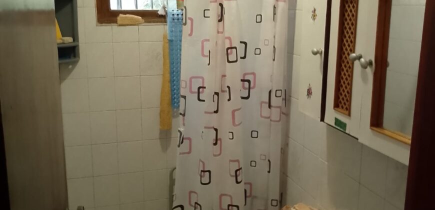 Casa com 2 moradias à venda Vila Tolstoi, São Paulo