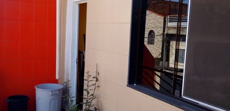 Casa com 2 moradias à venda Vila Tolstoi, São Paulo