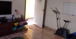 Casa com 2 moradias à venda Vila Tolstoi, São Paulo